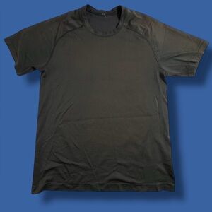 Lululemon Metal Vent Tech T Shirt Black Athletic Performance Tee Shirt M *flaw*